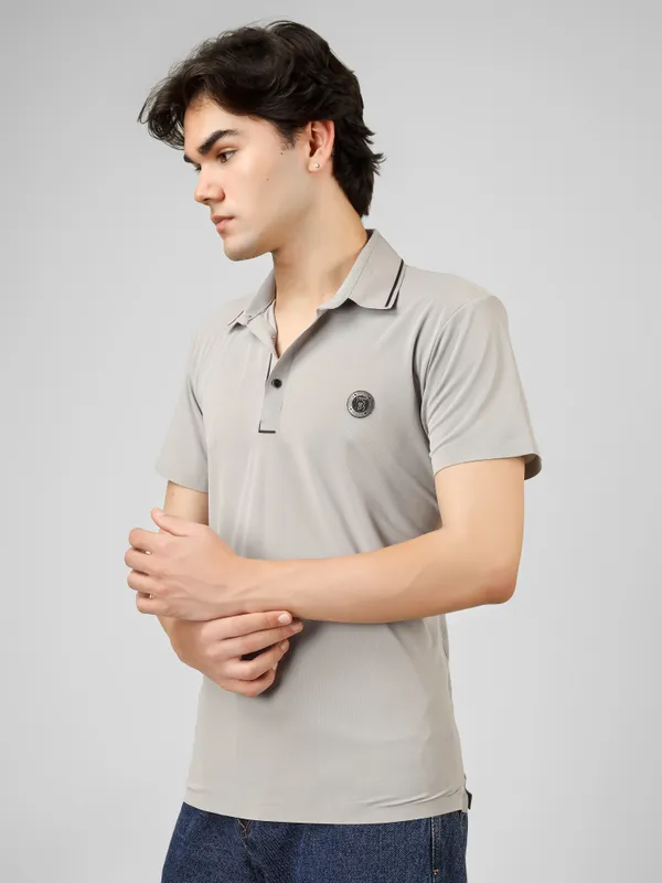 Seamless_Light_Grey_Nylon_Short_Sleeve_Classic_Fit_Textured_Polo_T-Shirt_For_Men
