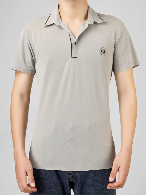 Seamless_Light_Grey_Nylon_Short_Sleeve_Classic_Fit_Textured_Polo_T-Shirt_For_Men