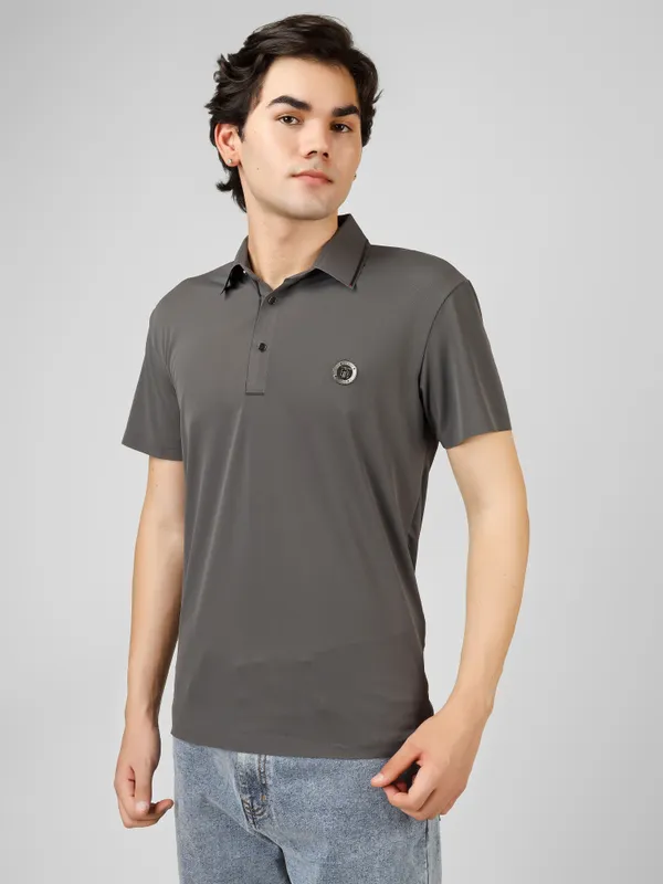 Dark_Grey_stichless_nylon_Sleeve_Classic_Fit_Textured_Polo_T-Shirt_For_Men