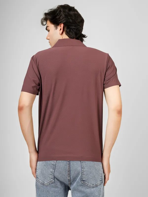Maroon_Nylon_V-Neck_Seamless_T-Shirt__For_Men
