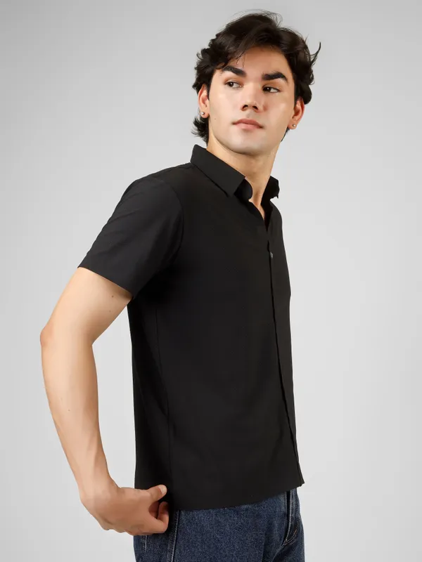 stichless_nylon_V-Neck_Seamless_T-Shirt__For_Men