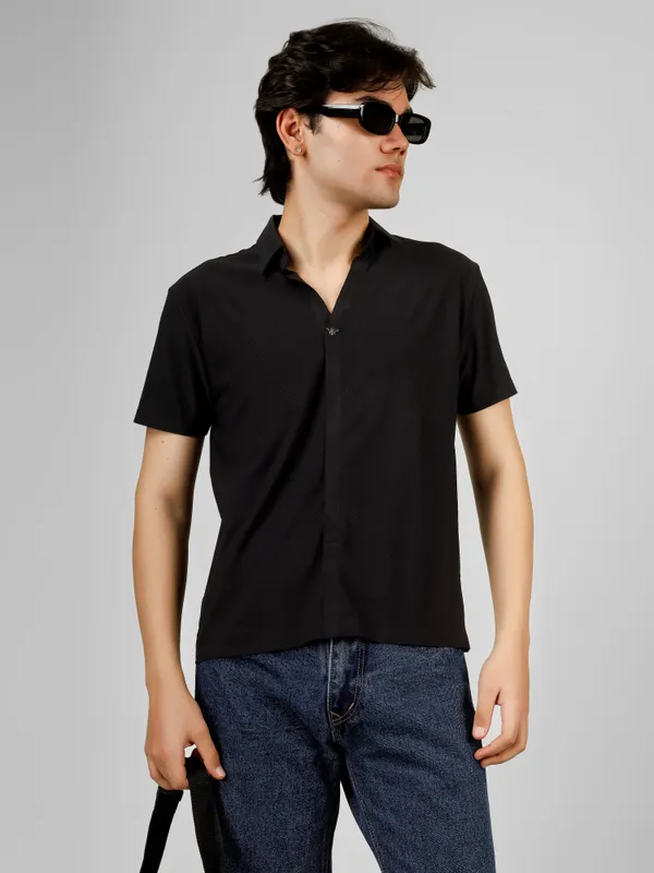 stichless_nylon_V-Neck_Seamless_T-Shirt__For_Men