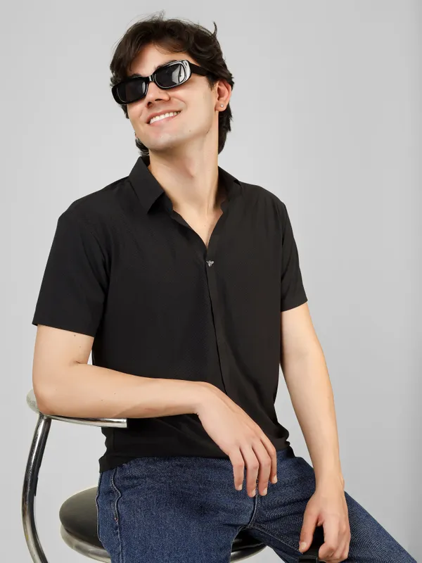 stichless_nylon_V-Neck_Seamless_T-Shirt__For_Men