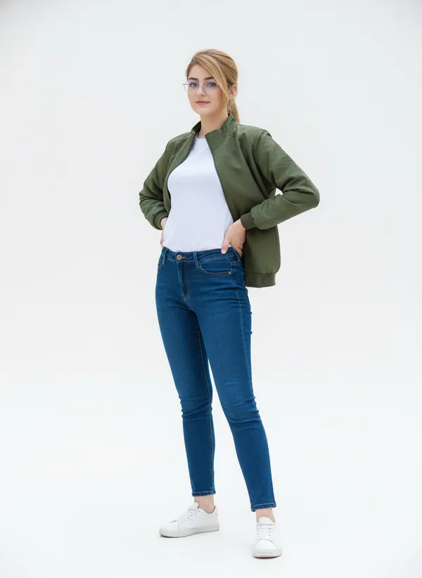 Zipped_Jacket_For_Women