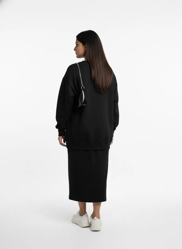 Black_Premium_Cotton_Sweatshirt_For_Women