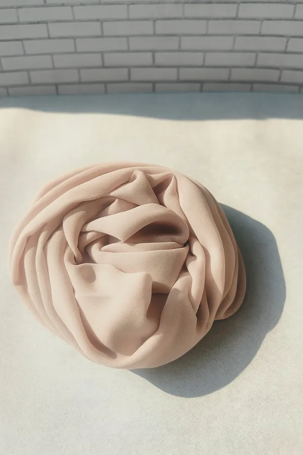 Soft_Pink_Premium_Chiffon_Hijab_For_Women_(180_Cm_X_70_Cm)