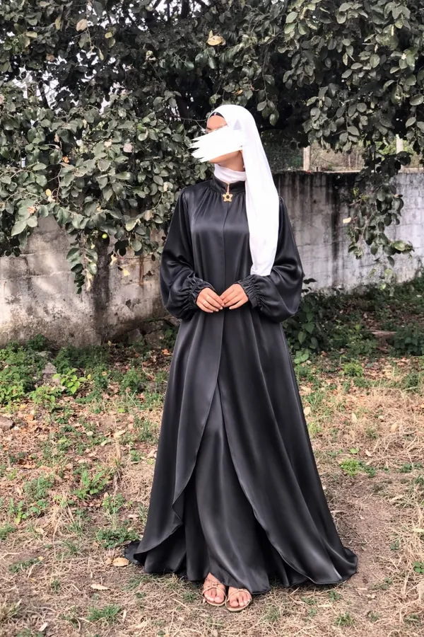 Midnight_Grace_Abaya