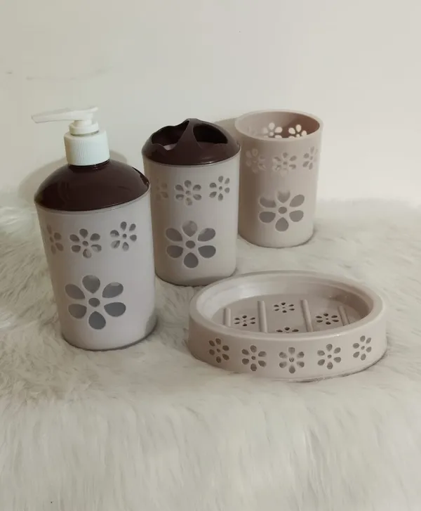 Beige_ABS_Plastic_Bathroom_Accessory_Set_Of_4