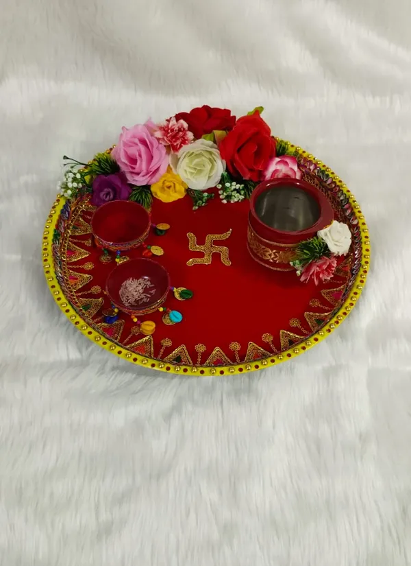 Red_Metal_Base_Decorative_Pooja_Aarti_Thali_Set