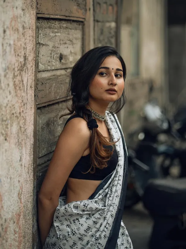 Blooming_Elegance_Saree__|_premium_|_Sunshine_Elegance_Linen