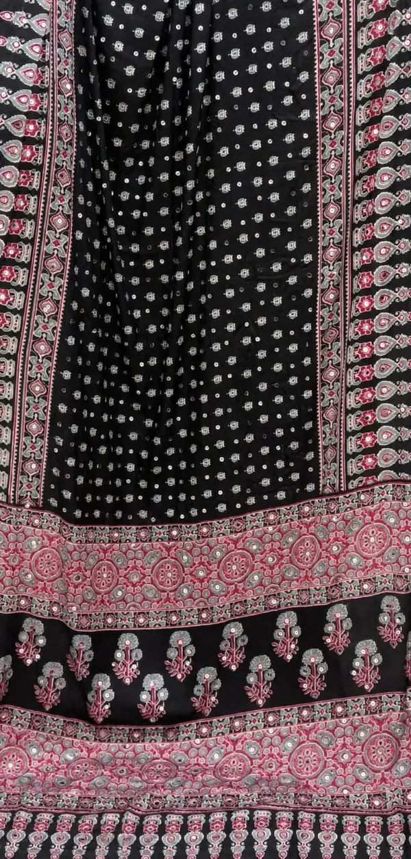 Mirror_Ajrakh_Modal_Silk_Saree_With_Blouse_Set