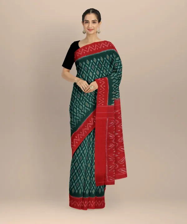 Luxury_Jacquard_Saree_with_Contemporary_Fashion