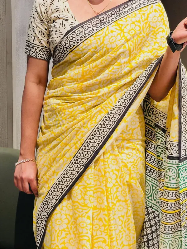 Soft_Bloom_linen_cotton_saree_|_Linen_Aura_Elegance