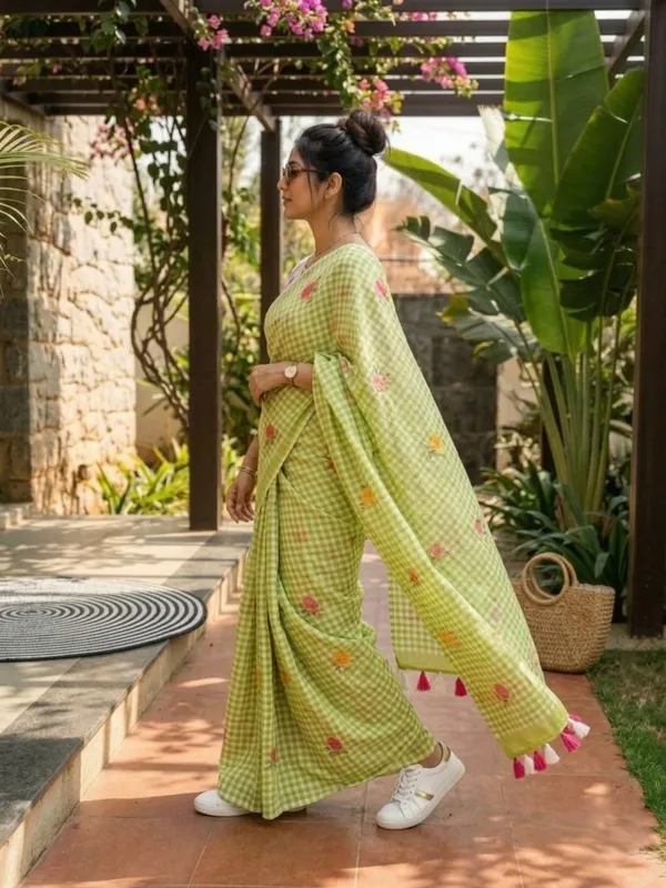 Emerald_Check_Cotton_Saree_–_Floral_Embroidery_with_Blouse_Piece