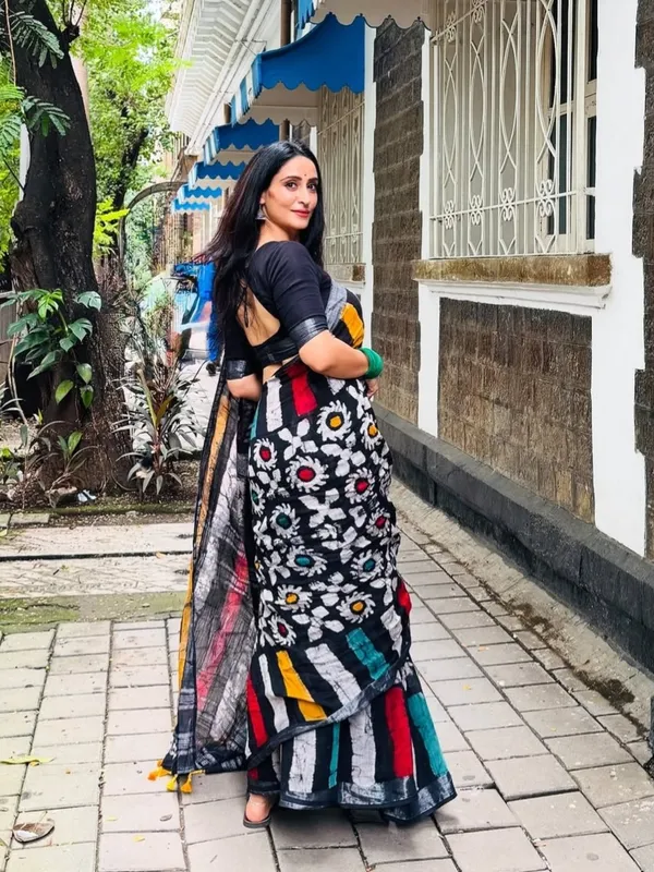 Pure_Linen_Cotton_Saree_For_Women_|_premium_|_Running_Blouse_Piece