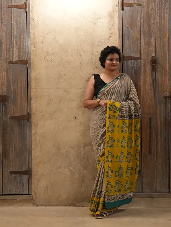 Blooming_Elegance_Saree__|_premium_|_Sunshine_Elegance_Linen