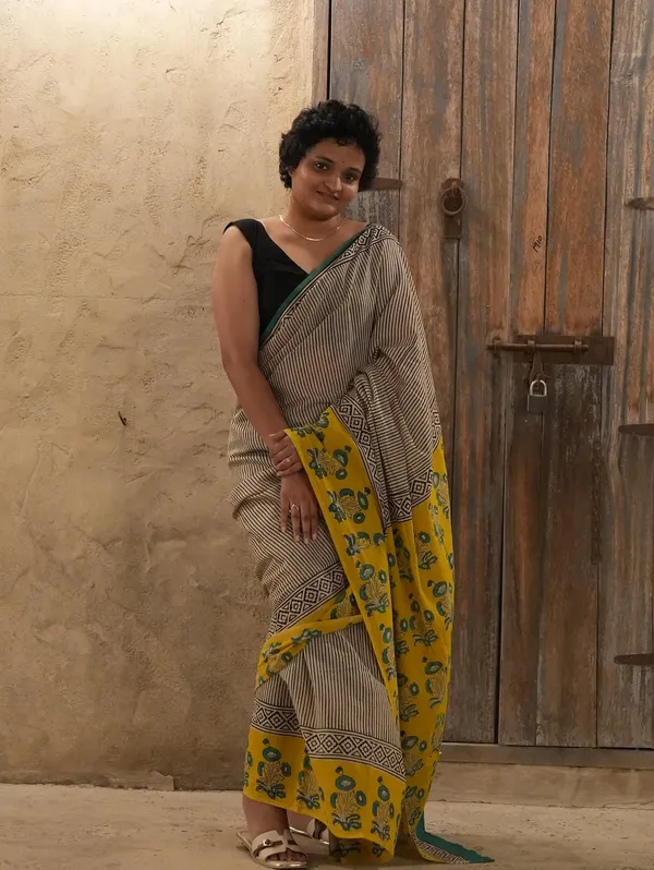 Blooming_Elegance_Saree__|_premium_|_Sunshine_Elegance_Linen