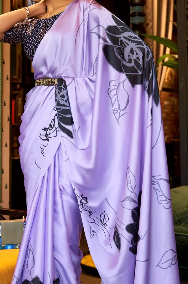 Luxury_silk_Saree_with_Handcrafted_Jalar_and_Premium_Finish