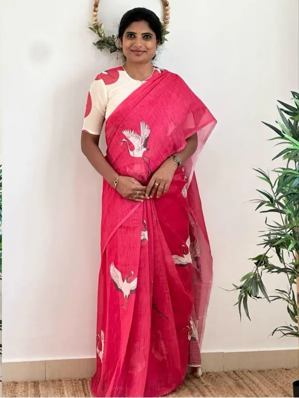 Sunlit_Ivory_Bloom__|_____premium__linen_saree