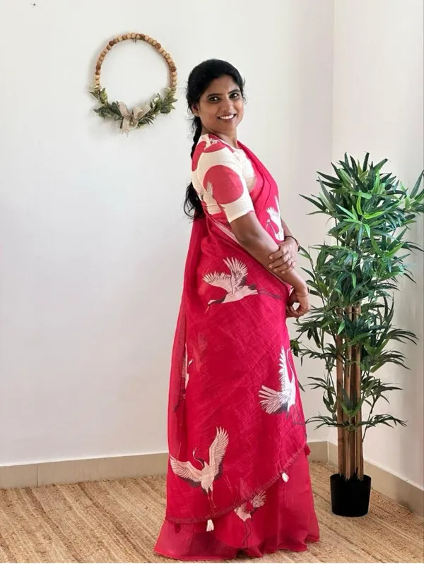 Sunlit_Ivory_Bloom__|_____premium__linen_saree
