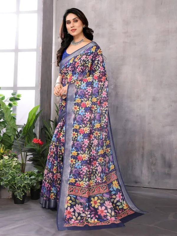 Premium_Linen_Saree_with_Exclusive_Handmade_Jalar_Craftsmanship