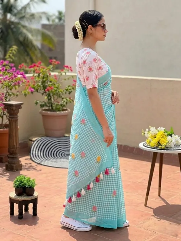 Sky_Blue_Check_Cotton_Saree_–_Floral_Embroidery_with_Blouse_Piece