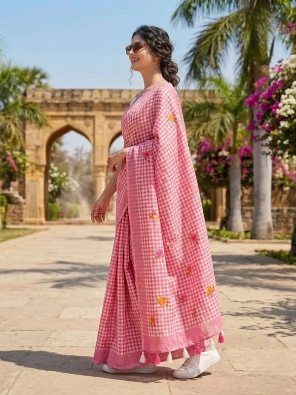 Blush_Pink_Check_Cotton_Saree_–_Floral_Embroidery_with_Blouse_Piece