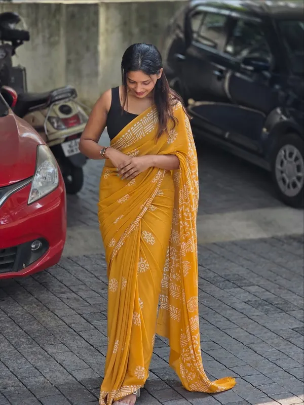 Pure_Linen_Cotton_Saree_For_Women_|_premium_|_Running_Blouse_Piece