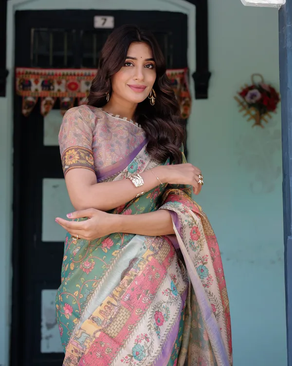 Blooming_Elegance_Saree__|_premium_|_Sunshine_Elegance_Linen