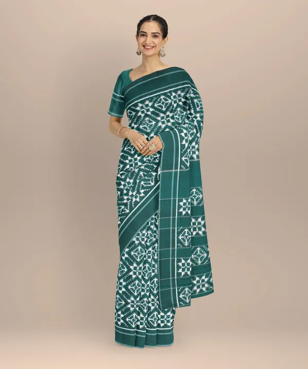 Luxury_Jacquard_Saree_with_Sophisticated_Appeal