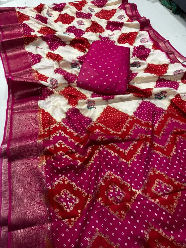 Pure_Linen_Cotton_Saree_For_Women_|_premium_|_Running_Blouse_Piece
