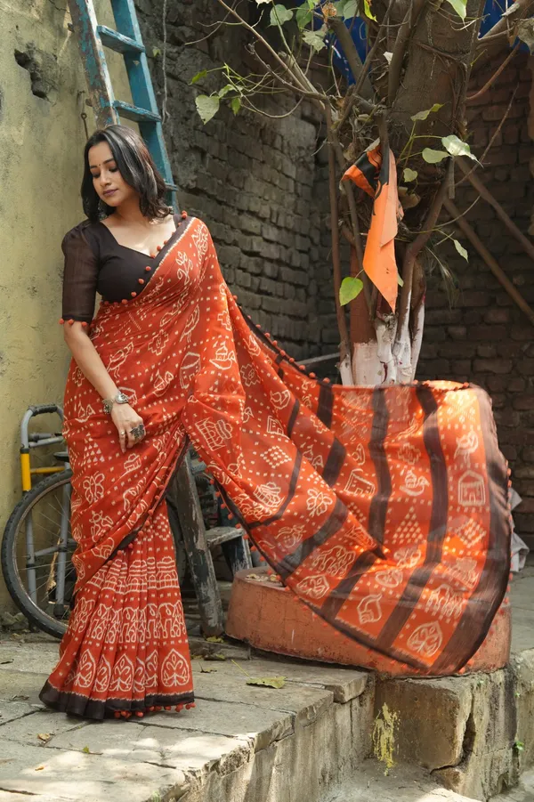 Blooming_Elegance_Saree__|_premium_|_Sunshine_Elegance_Linen
