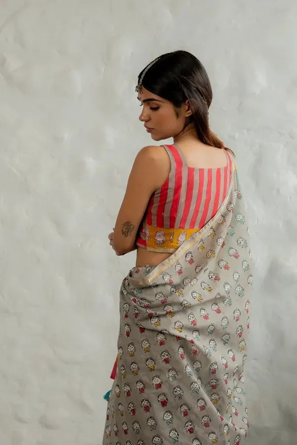 Designer_Rainbow_Saree_with_Contrast_Blouse