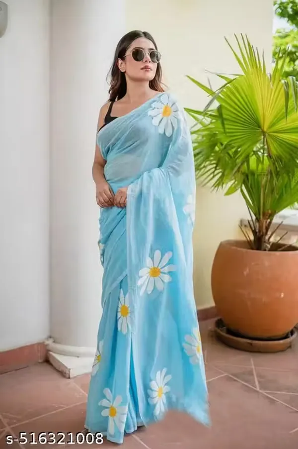 Luxury_Linen_Saree_with_Traditional_Handmade_Jalar_and_Modern_Prints
