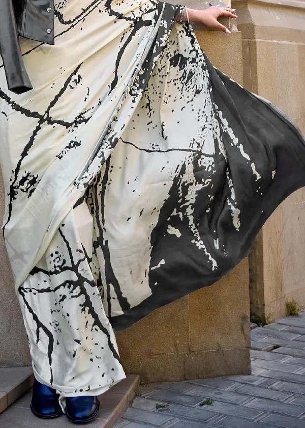 Premium_Linen_Saree_with_Smooth_Texture_&_Handmade_Details