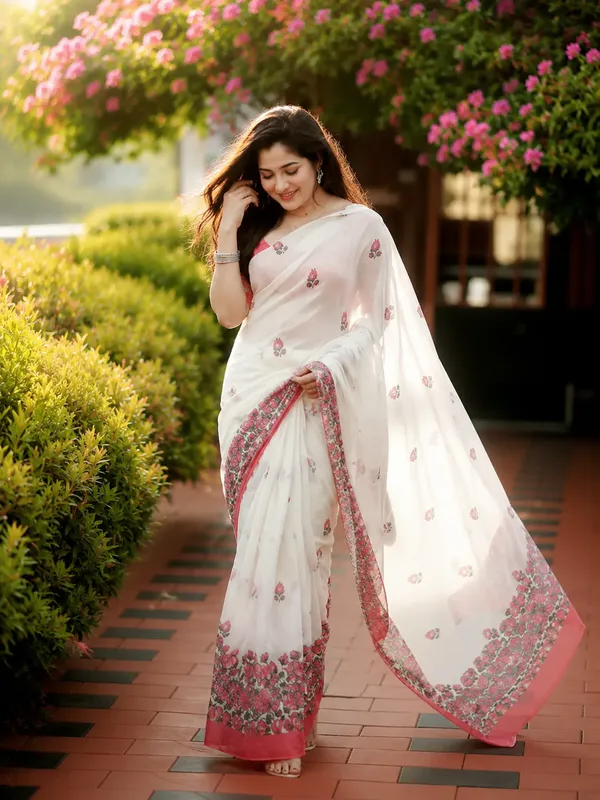 Sunlit_Ivory_Bloom__|_____premium__linen_saree