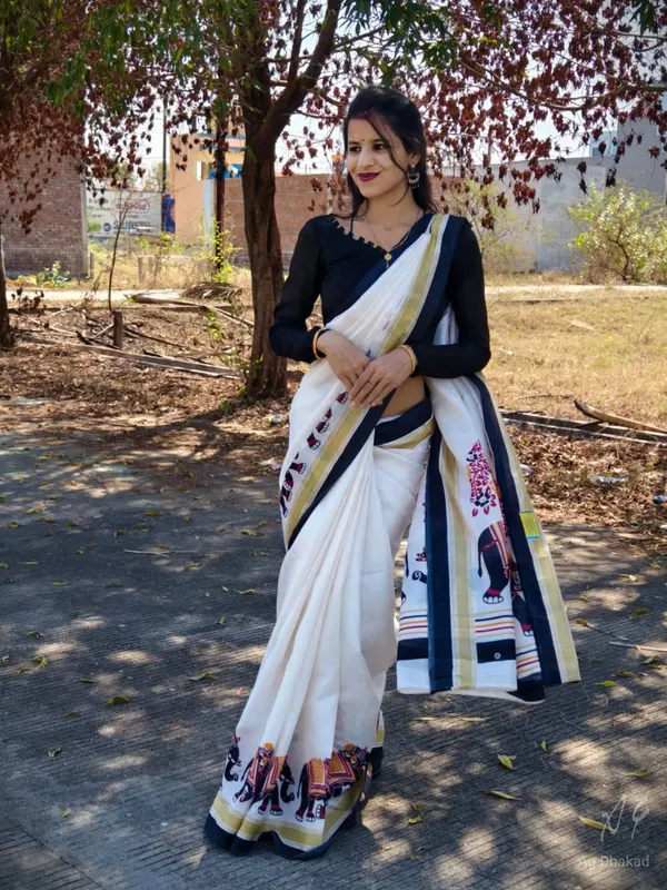 Blooming_Elegance_Saree__|_premium_|_Sunshine_Elegance_Linen