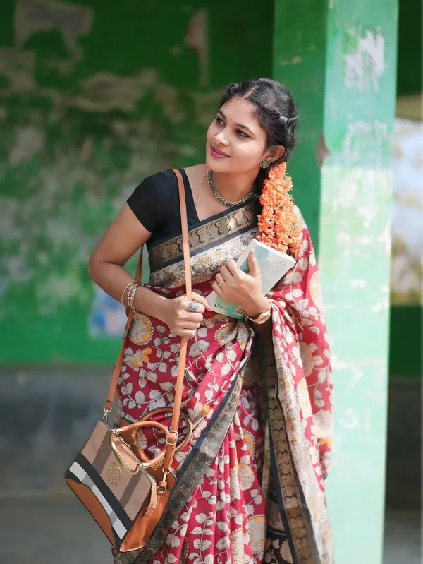 Pure_Linen_Cotton_Saree_For_Women_|_premium_|_Running_Blouse_Piece