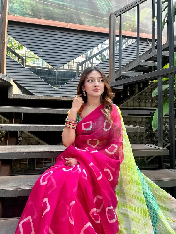 Pure_Linen_Cotton_Saree_For_Women_|_premium_|_Running_Blouse_Piece