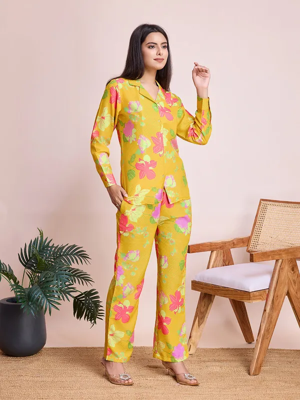 Floral_Rayon_100%_Co_-Ord_Set_For_Women