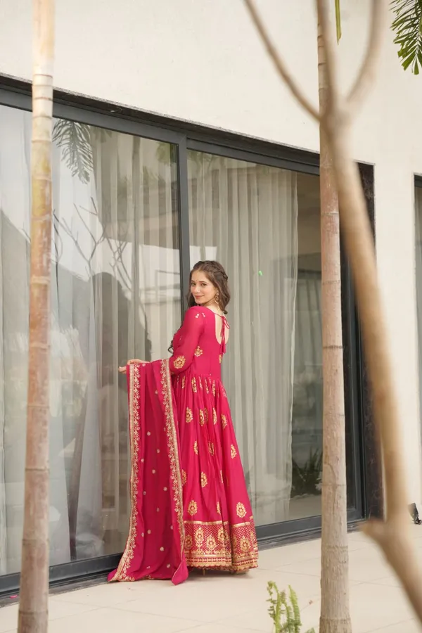 Pink_Silk_Gown_For_Women