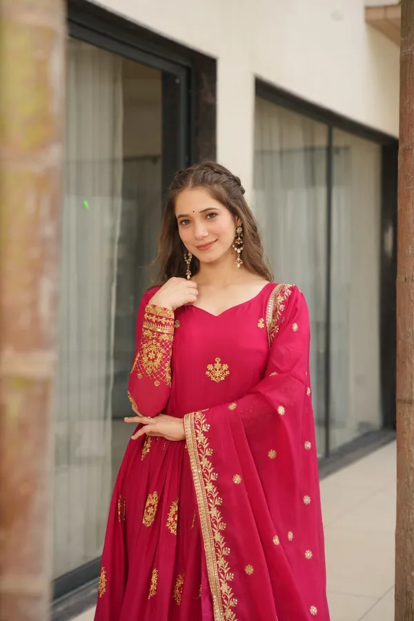 Pink_Silk_Gown_For_Women