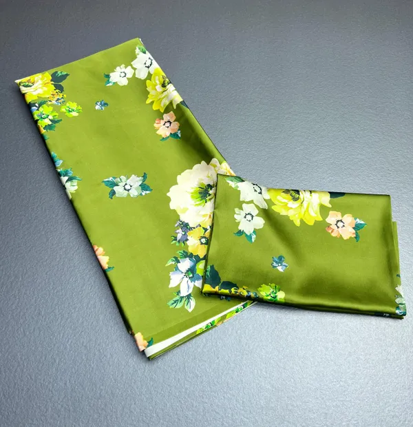 Green_Original_Japan_Satin_Saree_For_Women