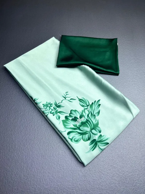 Green_Original_Japan_Satin_Saree_For_Women