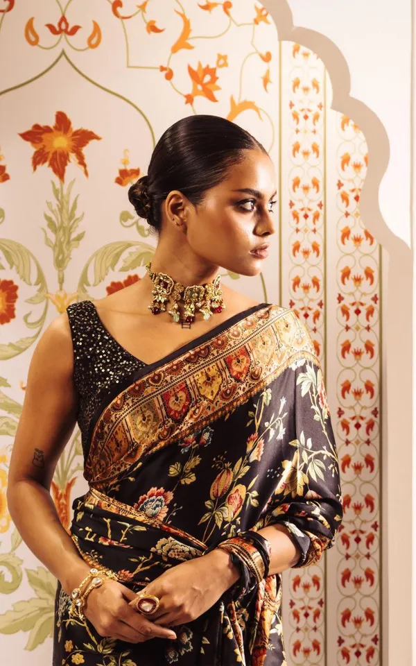 Black_Original_Japan_Satin_Saree_For_Women