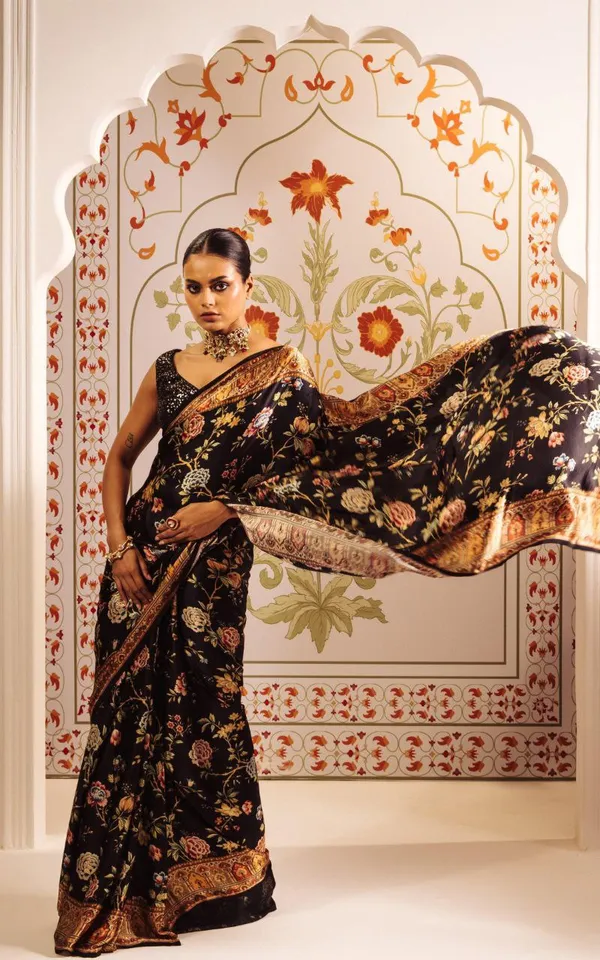 Black_Original_Japan_Satin_Saree_For_Women