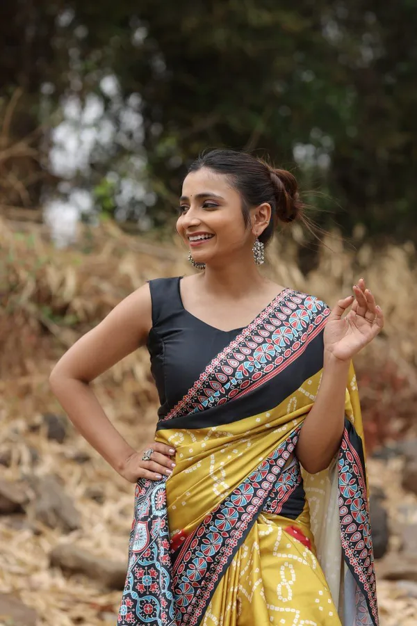 Yellow_Original_Japan_Satin_Saree_For_Women