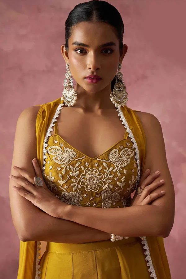 Georgette_Designer_Blouse_Sharara_And_Shrug