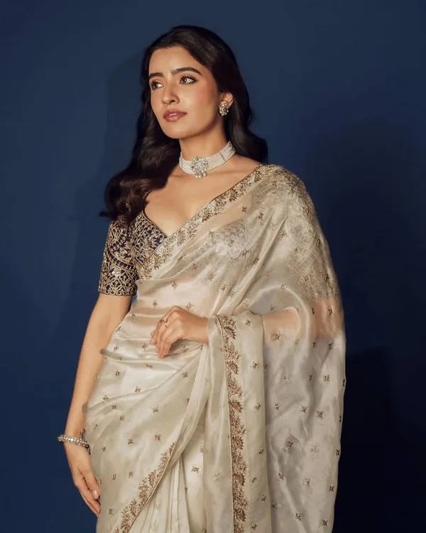 Latest_Designer_Wedding_Wear_Organza_Saree