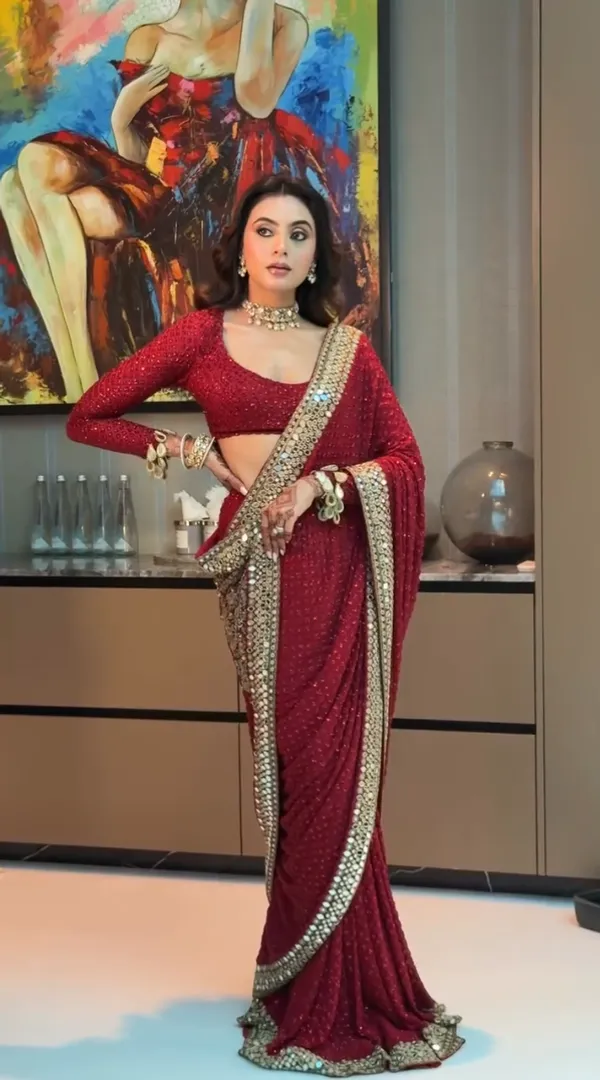 Georgette_Mirror_With_Embroidered_Beautiful_Saree